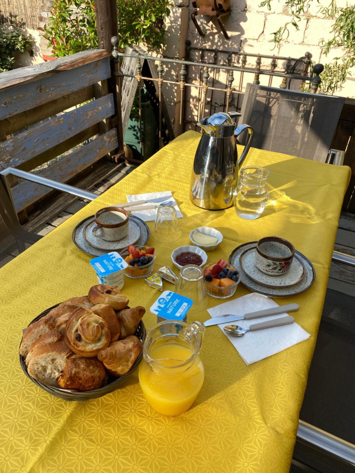 Meuzac La Bouchere 33 Bed & Breakfast エクステリア 写真